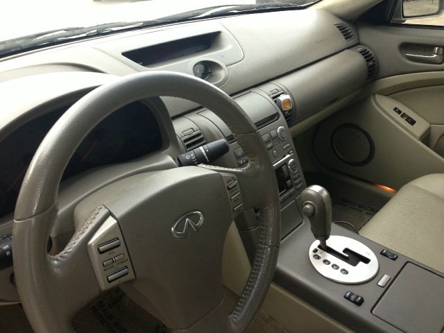 2004 Infiniti G35 XB - ONE Owner