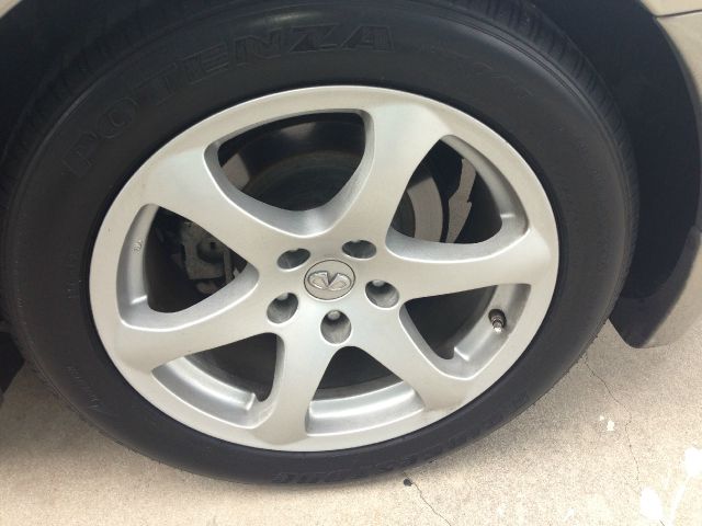 2004 Infiniti G35 XB - ONE Owner