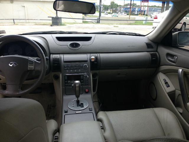 2004 Infiniti G35 XB - ONE Owner