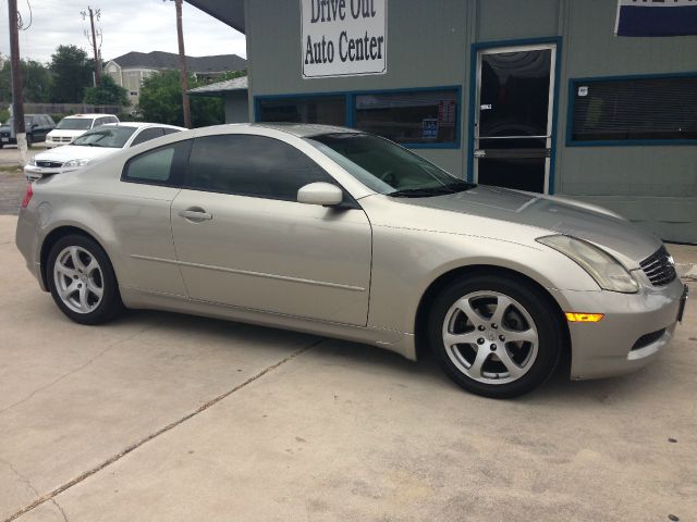 2004 Infiniti G35 XB - ONE Owner