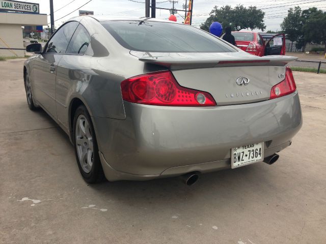2004 Infiniti G35 XB - ONE Owner