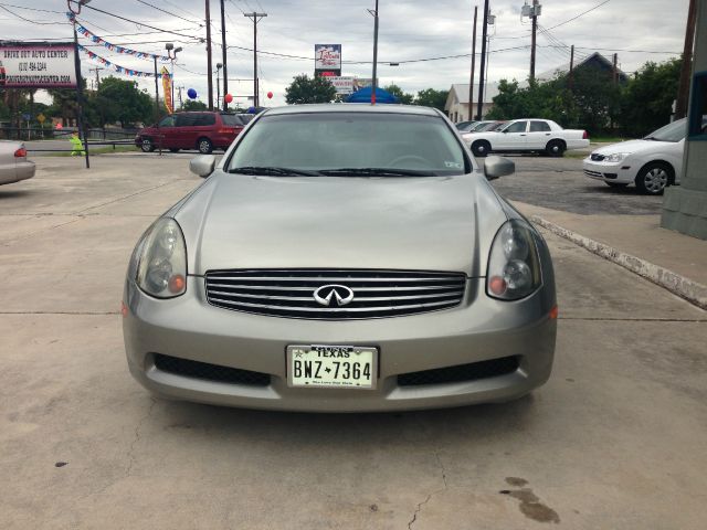 2004 Infiniti G35 XB - ONE Owner