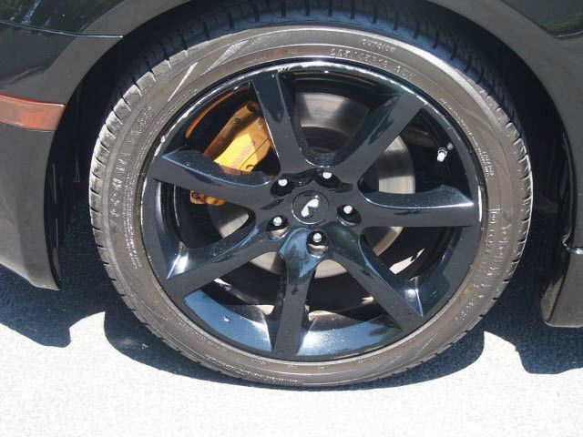 2004 Infiniti G35 XL 12-passenger