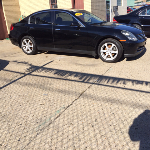 2004 Infiniti G35 5DR WGN FWD AT