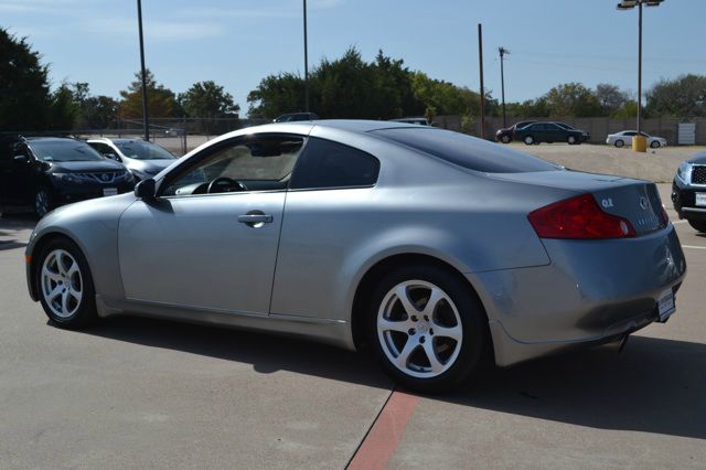 2004 Infiniti G35 XB - ONE Owner