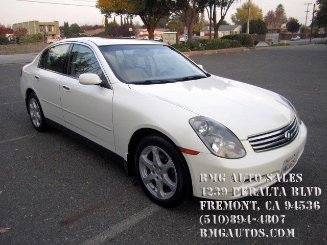 2004 Infiniti G35 5DR WGN FWD AT