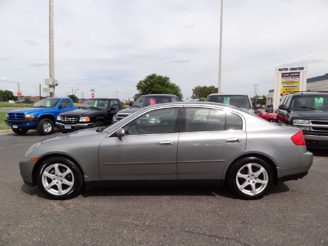 2004 Infiniti G35 5DR WGN FWD AT