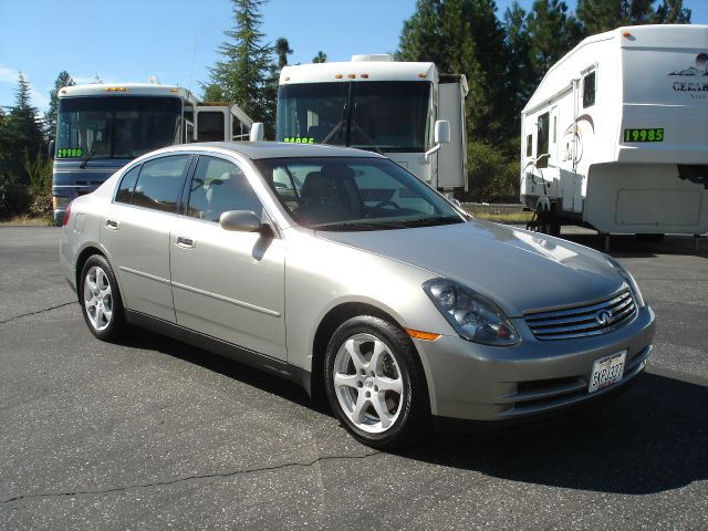 2004 Infiniti G35 5DR WGN FWD AT