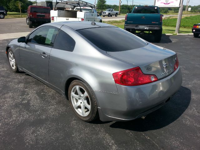 2004 Infiniti G35 XB - ONE Owner