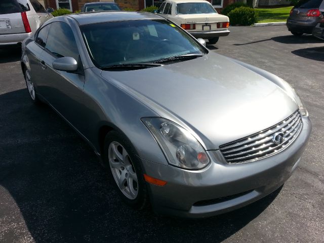 2004 Infiniti G35 XB - ONE Owner