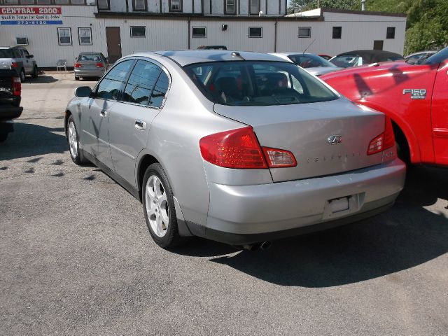 2004 Infiniti G35 5DR WGN FWD AT