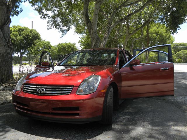 2004 Infiniti G35 5DR WGN FWD AT
