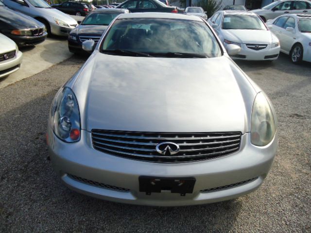 2004 Infiniti G35 XB - ONE Owner