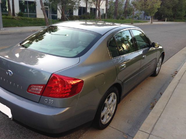 2004 Infiniti G35 T6 AWD 7-passenger Leather Moonroof