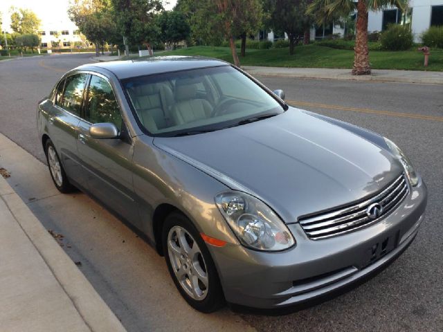 2004 Infiniti G35 T6 AWD 7-passenger Leather Moonroof