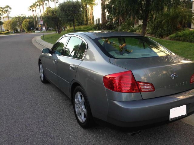 2004 Infiniti G35 T6 AWD 7-passenger Leather Moonroof