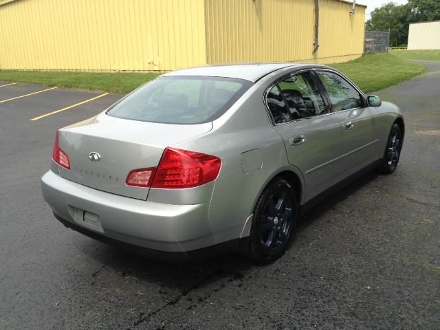 2004 Infiniti G35 5DR WGN FWD AT
