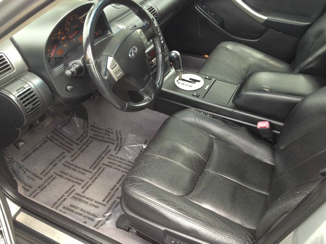 2004 Infiniti G35 5DR WGN FWD AT