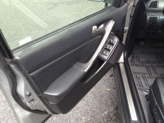 2004 Infiniti G35 5DR WGN FWD AT