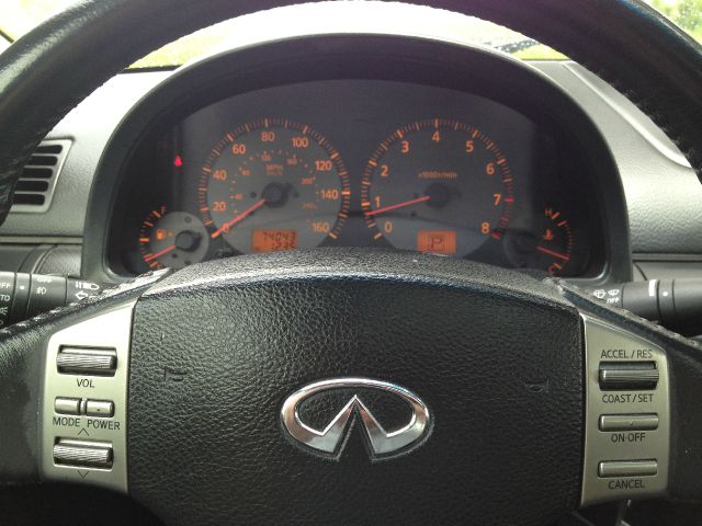 2004 Infiniti G35 5DR WGN FWD AT