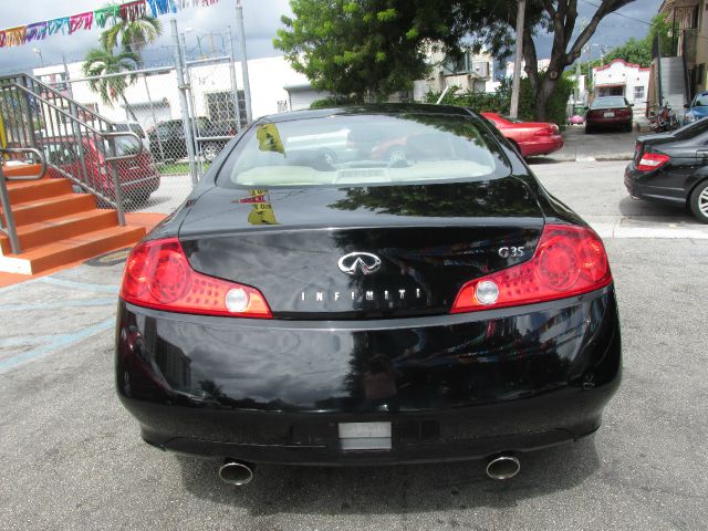 2004 Infiniti G35 XB - ONE Owner