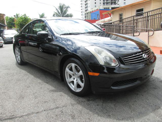 2004 Infiniti G35 XB - ONE Owner