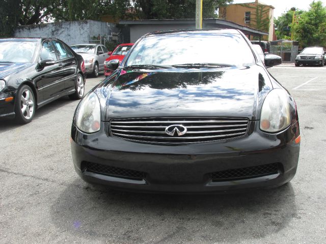 2004 Infiniti G35 XB - ONE Owner