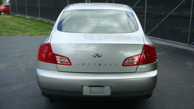 2004 Infiniti G35 5DR WGN FWD AT