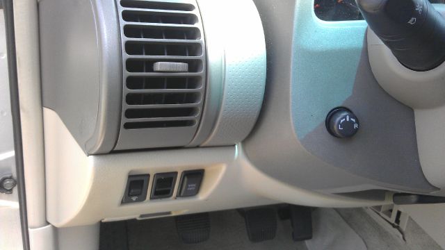 2004 Infiniti G35 XB - ONE Owner