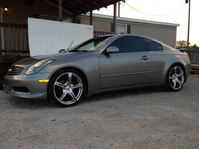 2004 Infiniti G35 XB - ONE Owner