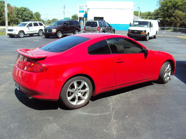 2004 Infiniti G35 XB - ONE Owner