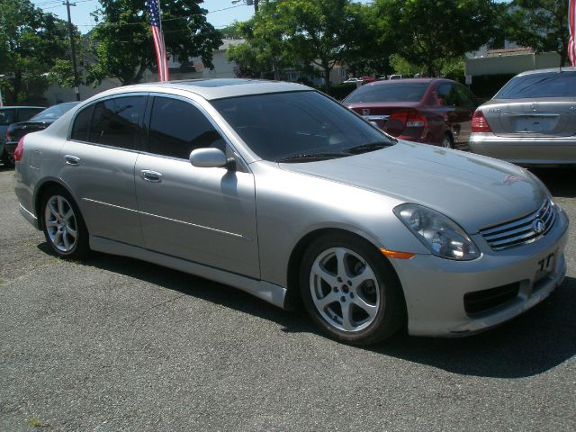 2004 Infiniti G35 5DR WGN FWD AT
