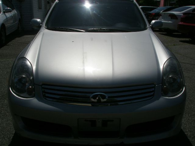 2004 Infiniti G35 5DR WGN FWD AT