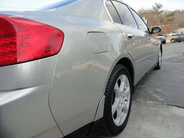 2004 Infiniti G35 Unknown