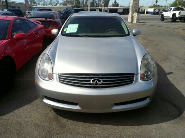 2004 Infiniti G35 Base