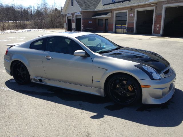 2004 Infiniti G35 1500 Laramie 4WD
