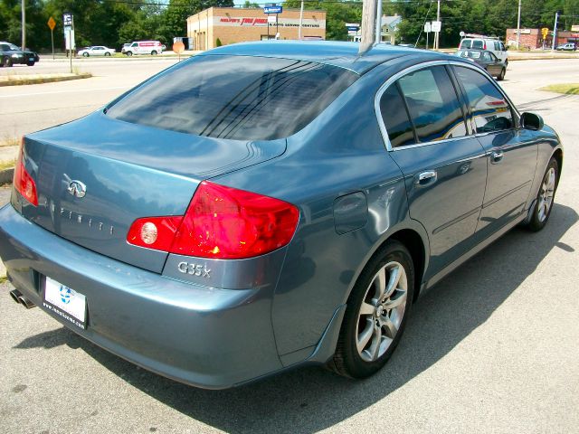 2005 Infiniti G35 Regency-brougham