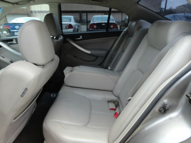 2005 Infiniti G35 Regency-brougham