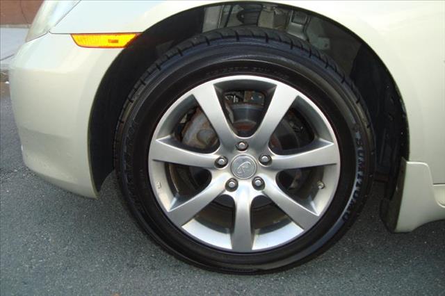 2005 Infiniti G35 2dr Conv GT W/1sa Ltd Avail