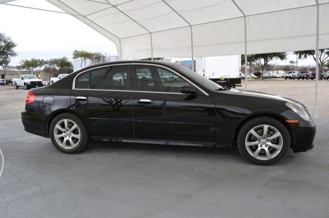 2005 Infiniti G35 Base
