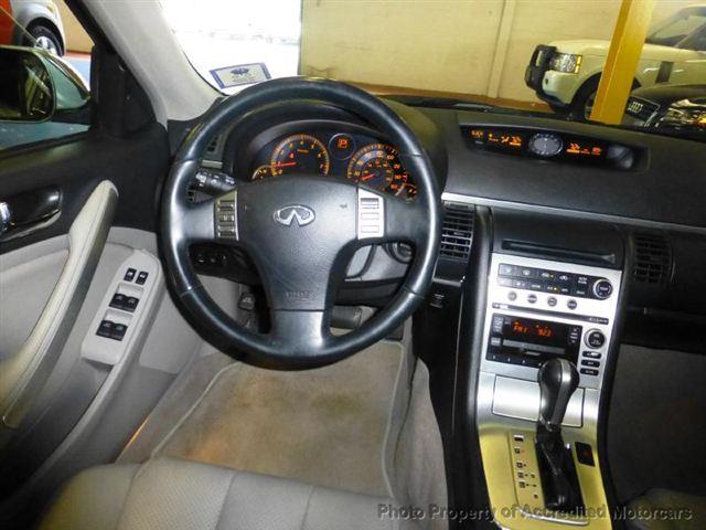 2006 Infiniti G35 SE King Cab 2WD