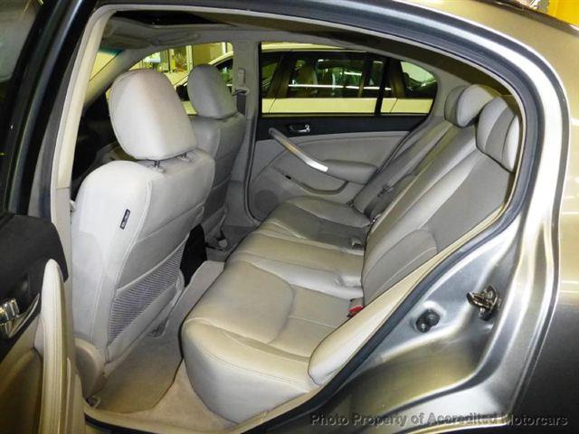 2006 Infiniti G35 SE King Cab 2WD