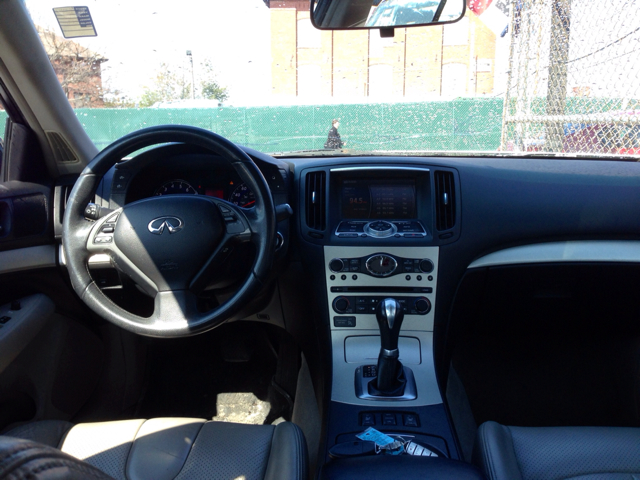 2007 Infiniti G35 4WD 4dr 4x4 SUV