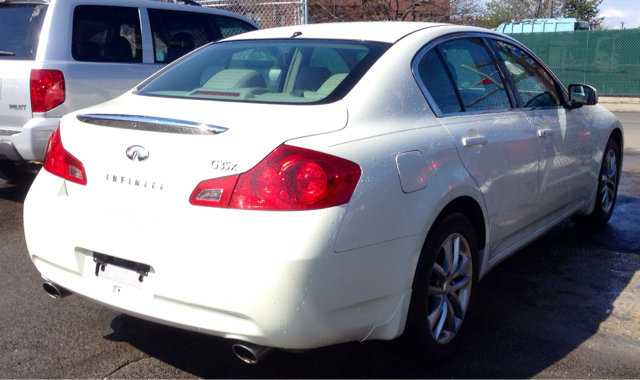 2007 Infiniti G35 4WD 4dr 4x4 SUV