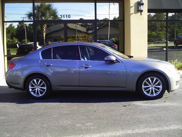 2007 Infiniti G35 Navigaton Backup CAM Loaded