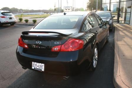 2007 Infiniti G35 Series 4.