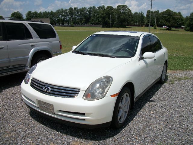 2004 Infiniti G35X SW2