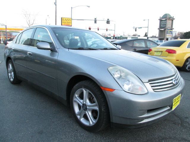 2004 Infiniti G35X 5DR WGN FWD AT
