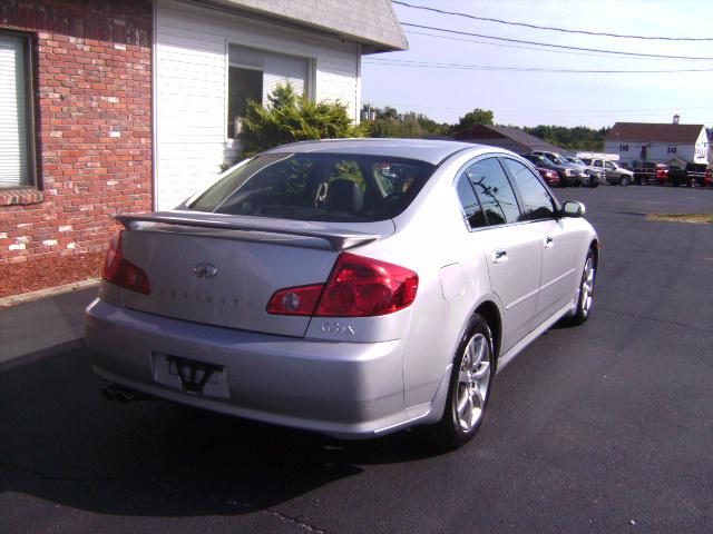 2006 Infiniti G35X SW2