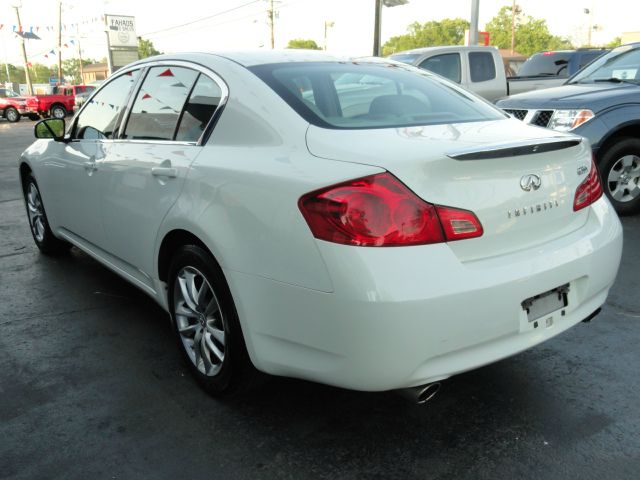 2007 Infiniti G35X Crew Cab FX4 4WD